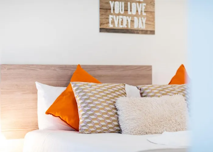 Oshun Norte Seasonal Living Lofts